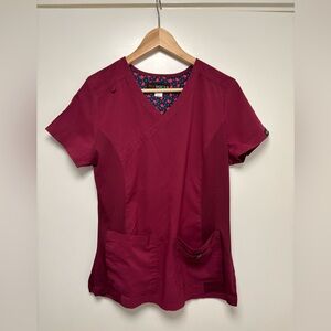 KOI BASICS 17” PTP Scrubs V-Neck Top with Pockets, Red-Purple, Size Small (4-6).